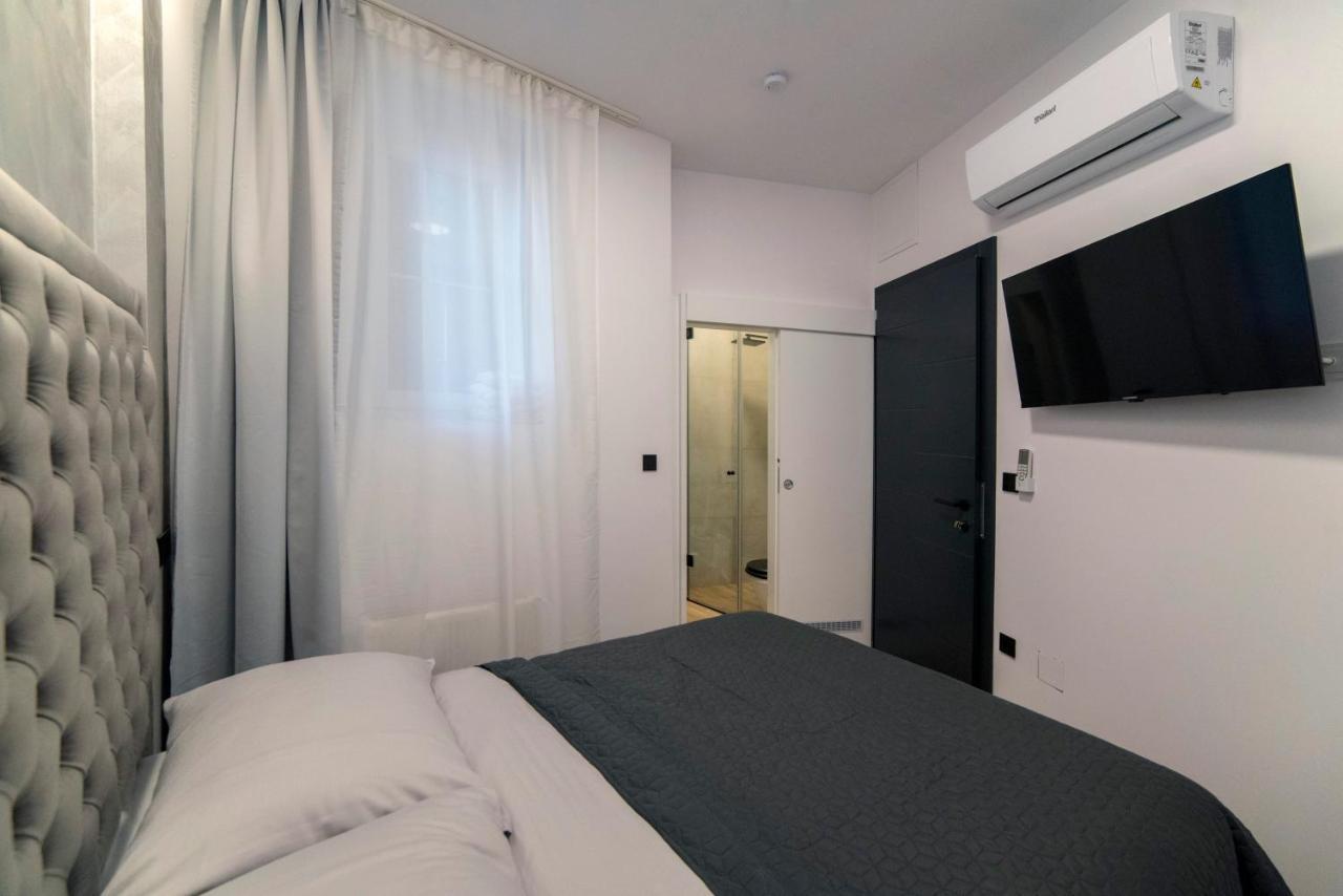 Liberty Rooms, 3Rd Floor, No Elevator Zagreb Luaran gambar